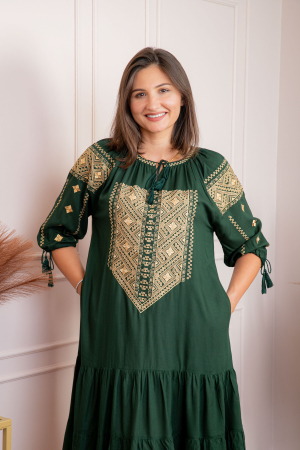 Rochie verde cu motiv geometric auriu Ivona 02 [1]