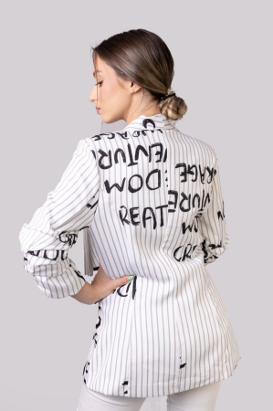 Sacou alb cu dungi si maneci incretite [2]