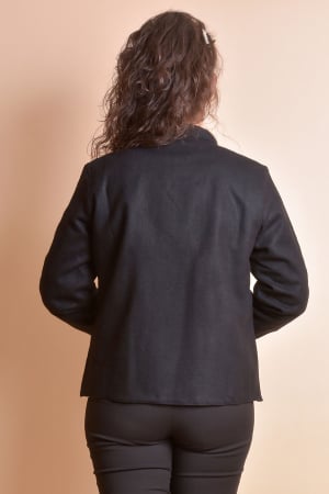 Sacou traditional negru cu broderie geometrica alba Octavia [6]
