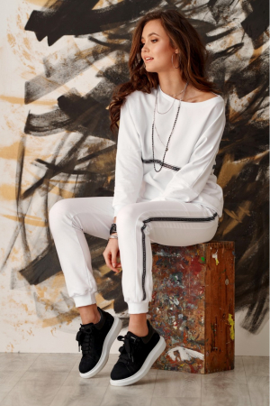 Trening alb cu banda decorativa neagra [2]