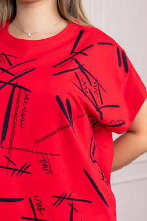 Tricou rosu cu strasuri si imprimeu grafic negru [1]