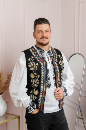 Camasi barbatesti - Vesta traditionala neagra cu broderie florala aurie Florian