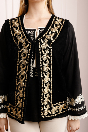 Vesta traditionala neagra cu broderie florala aurie Melania [1]