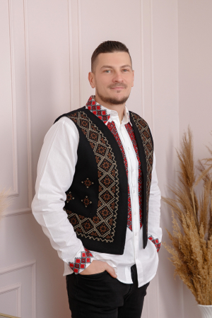 Camasi barbatesti - Vesta traditionala neagra cu broderie florala maro Mircea