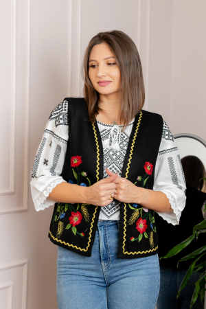Vesta traditionala neagra cu broderie florala multicolora Laura [2]