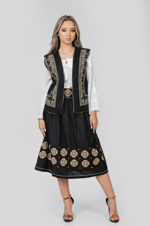 Vesta traditionala neagra cu broderie geometrica crem Flavia [3]
