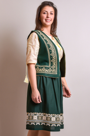 Vesta traditionala verde cu broderie geometrica crem Olivia [3]