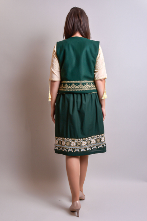 Vesta traditionala verde cu broderie geometrica crem Olivia [4]