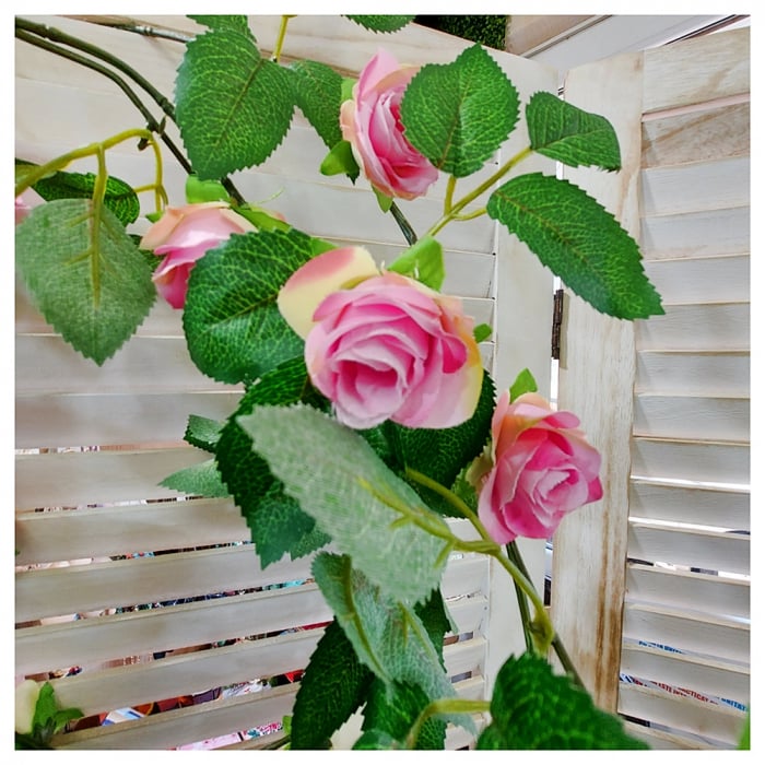Ghirlanda cu trandafiri artificiali Rosie 180cm, Roz [2]