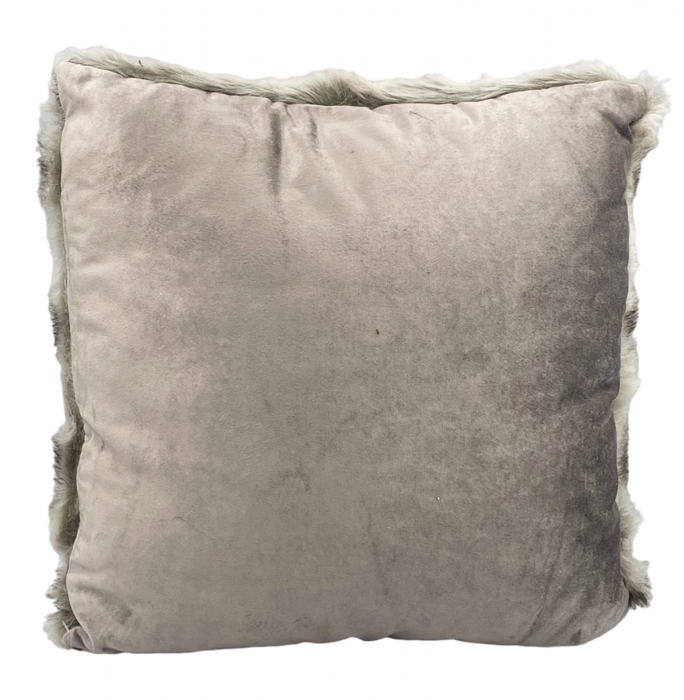 Perna decorativa FLUFFY, Maro, 40x40cm [2]