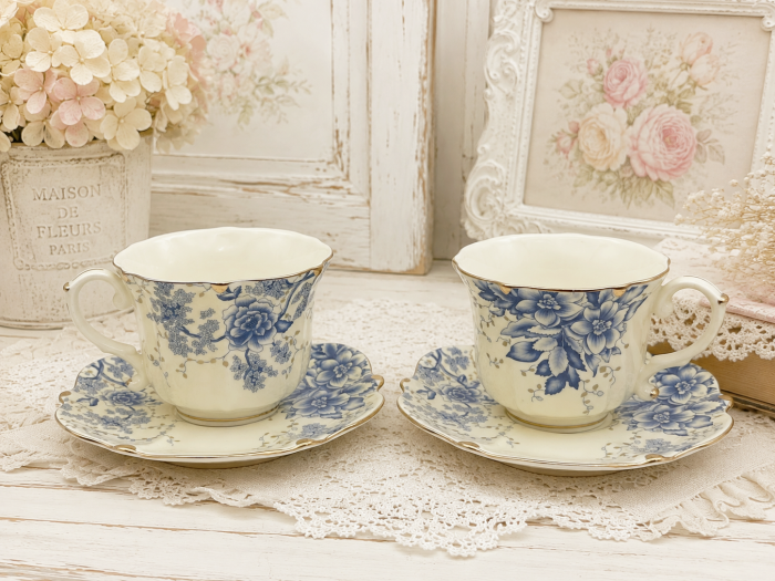 Set 2 cesti cu 2 farfurii portelan - decor floral albastru cu accente aurii [3]