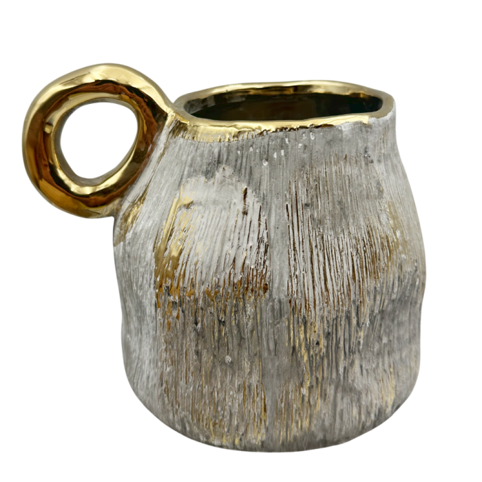 Vază decorativă argintie cu accente aurii – design modern, finisaj metalizat [1]