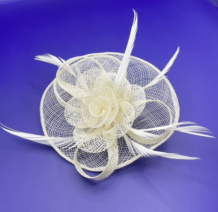 Voaleta - Accesoriu par & Brosa ALYSSA, Bej, 14cm [1]