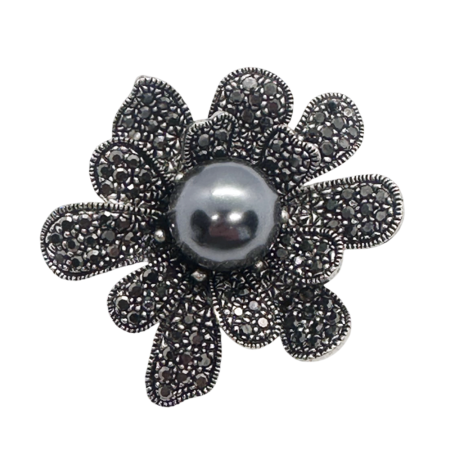 Brose & Lantisoare - Brosa Floare GRACE argintie cu perla gri și cristale