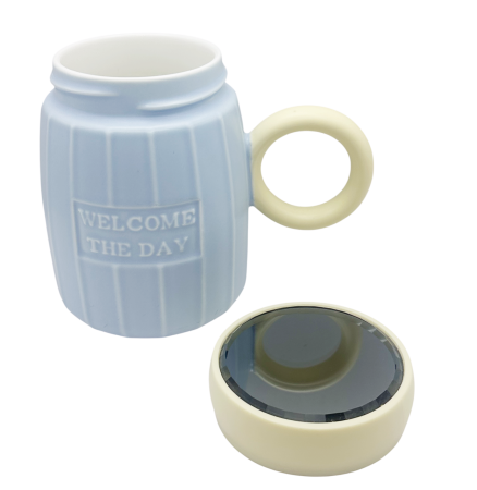 Cana de voiaj BLUE PASTEL 480 ml, Cu capac, Ceramica [1]