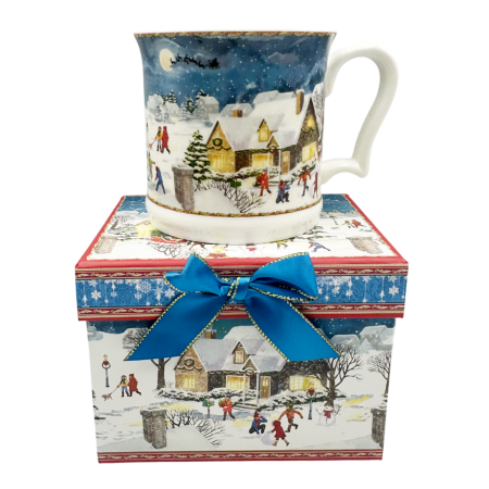 SERVIRE & DECORARE MASA CRACIUN - Cana din Portelan SEASON – Model Peisaj de Iarna, in Cutie Cadou Decorata