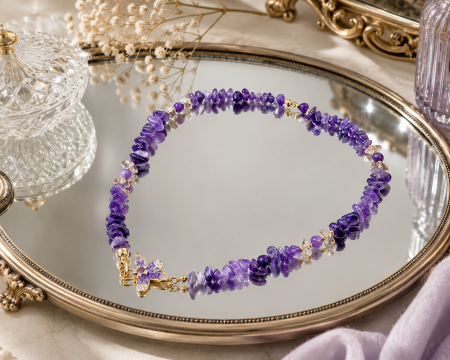 Colier ametist cu fluture – bijuterie mov elegantă și feminină [1]