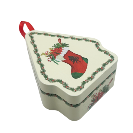 Cutie din tablă în formă de brad JOY – model cu cizmuliță de Crăciun [1]