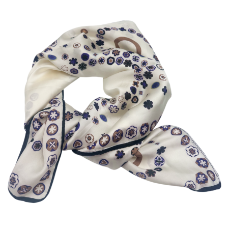 Esarfe Patrate - Esarfa dama EUGENIE crem cu flori si inimioare