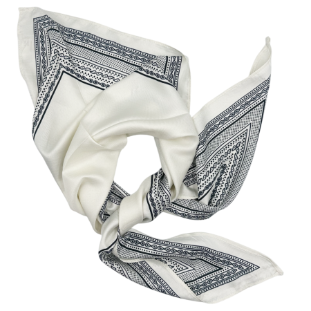 Esarfe Matase & Voal & Satin - Esarfa dama YANA alba triunghiulara cu model geomteric Negru