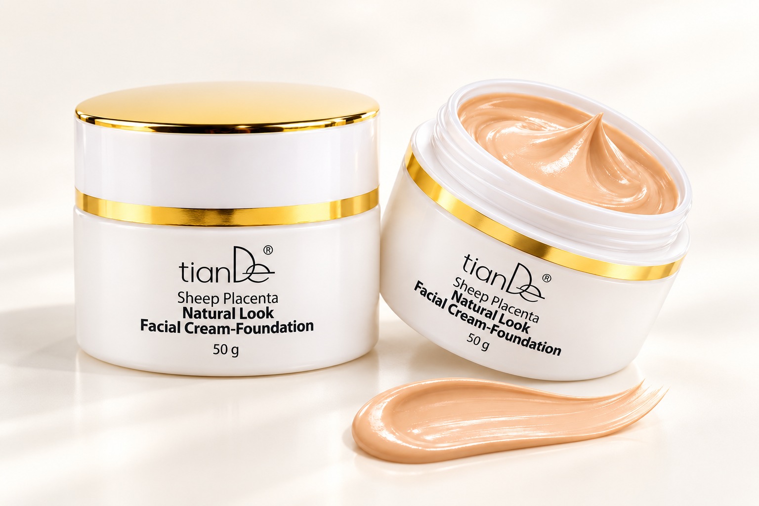 Cremă fond de ten TianDe Sheep Placenta Natural Look și textură bej
