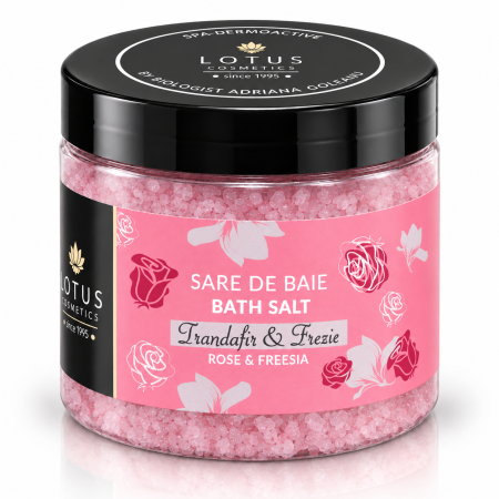 Ingrijire Personala - Sare de baie cu aroma de trandafiri si frezie Lotus Cosmetics Spa Dermoactive 600 g