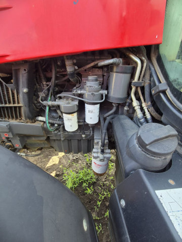 MASSEY FERGUSON 5613 DYNA4 [4]