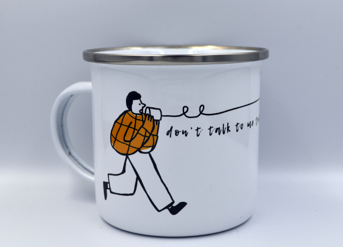 Cana emailat "don t talk to me" [1]