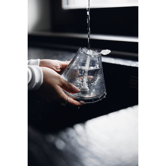 AENO Hand Garment Steamer GS3, 1500W, Detachable Water Tank, 3 steam modes [13]