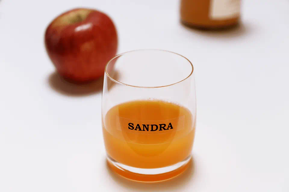 Banda laminata/puternic adeziva 12mm/8m negru/transparent TZE-S131 [4]