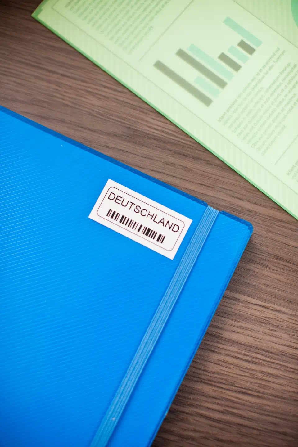 Brother TZES241 18mm BLACK  ON WHITE ADHESIVE TAPE [4]