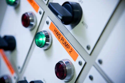 Banda Etichete Brother TZeB51, Laminata, Negru pe Portocaliu Fluoresncet, 24mm/5m [3]