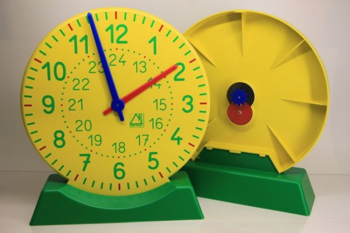 Ceas demonstrativ (diametrul 27 cm) [2]