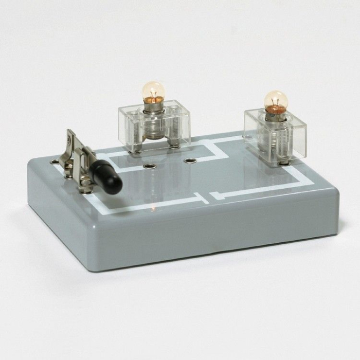 Mini-Kit. Electricitate [4]