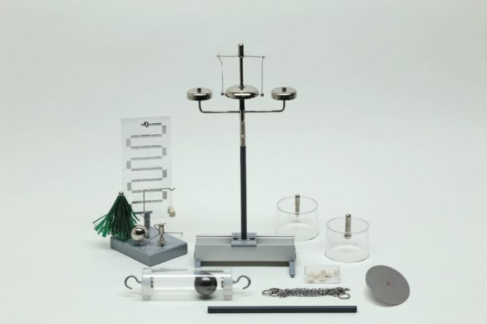 Trusa Electrostatica [3]