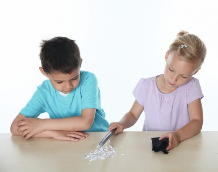 Trusa Experimentam electricitatea [5]