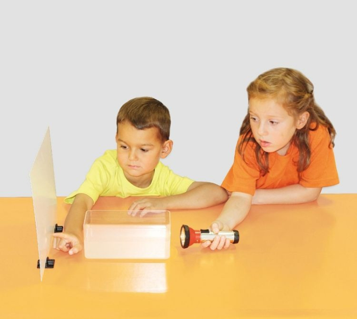 Trusa Experimentam Lumina si Sunetele [6]