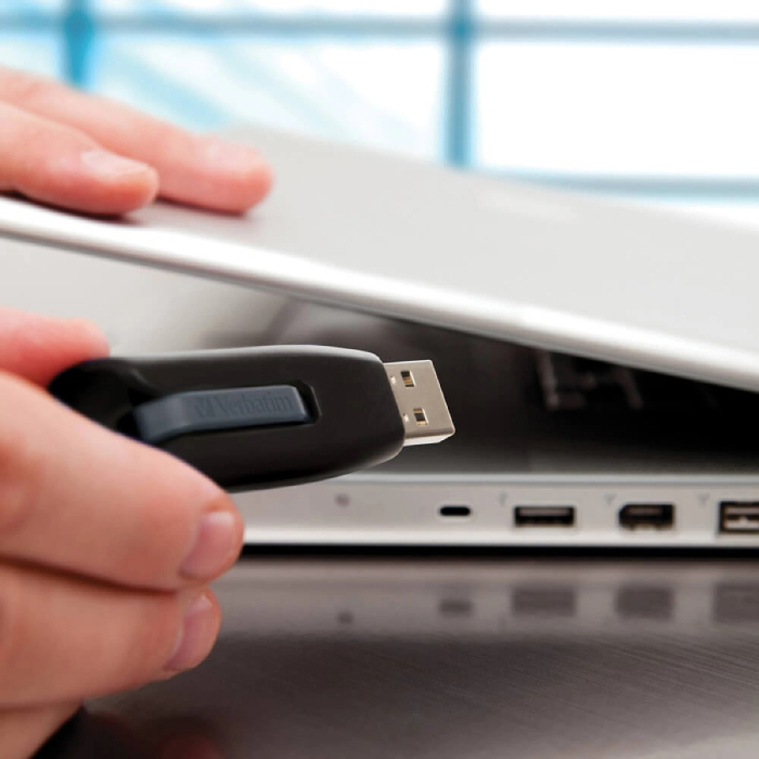 USB Drive 32GB VERBATIM V3 Store'n' Go 3.0 [2]