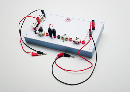 Materiale Didactice Gimnaziu si Liceu - Circuit în serie
