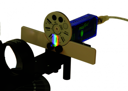 Dispozitiv pentru studiul radiatiei corpului negru [1]
