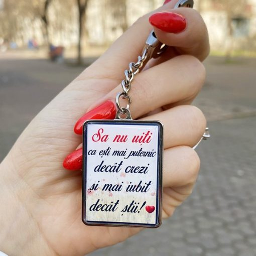 Breloc la Chei Personalizat cu Mesaj – Sa Nu Uiti Ca Esti Mai Important Decat Crezi! [2]