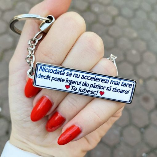Breloc personalizat cu mesaj – Nu accelera mai tare decat poate zbura ingerul tau pazitor! [3]