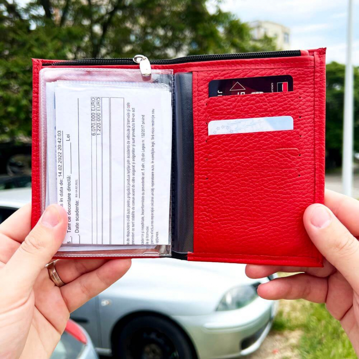 Pachet Doua Portofele (rosu si negru) din Piele Personalizate-VW [4]