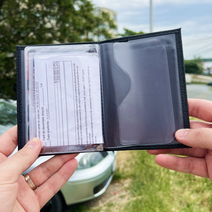 Pachet Port Acte din piele personalizat cu sigla masinii si breloc [4]