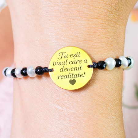 Bratari pietre semipretioase - Bratara dama argint personalizata cu mesaj, perle de cultura, bilute onix (17 mm)