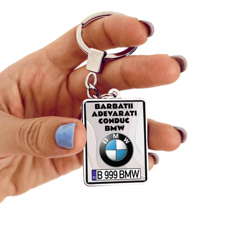 Cadouri personalizate de Paste - Breloc BMW Personalizat -Barbatii adevarati