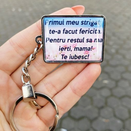 Cadouri personalizate 60 ani - Breloc Pentru Chei Personalizat cu Mesaj – Primul Meu Strigat