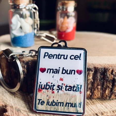 cadouri personalizate pentru sot - Breloc Iubit Personalizat cu Mesaj – Pentru Cel Mai Bun Iubit si Tata! Te Iubim Mult!