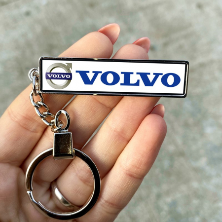 Breloc personalizat cu marca masinii – VOLVO [1]
