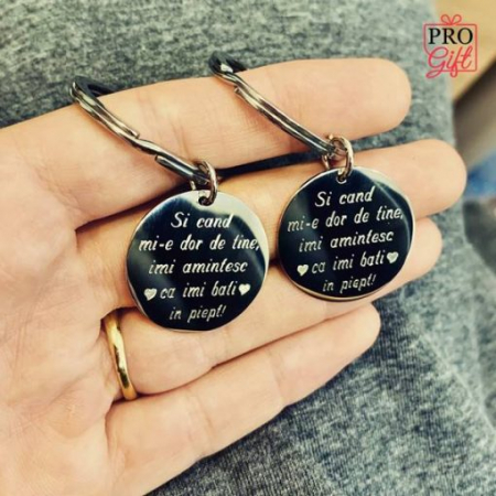 Set Breloc Cuplu cu Banut 25 Mm Personalizate Gravura Mesaj [1]
